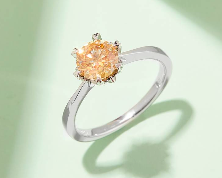 经典系列 0.5ct 莫桑钻 S925银 戒指 (金黄色/蓝色/粉色)M01C